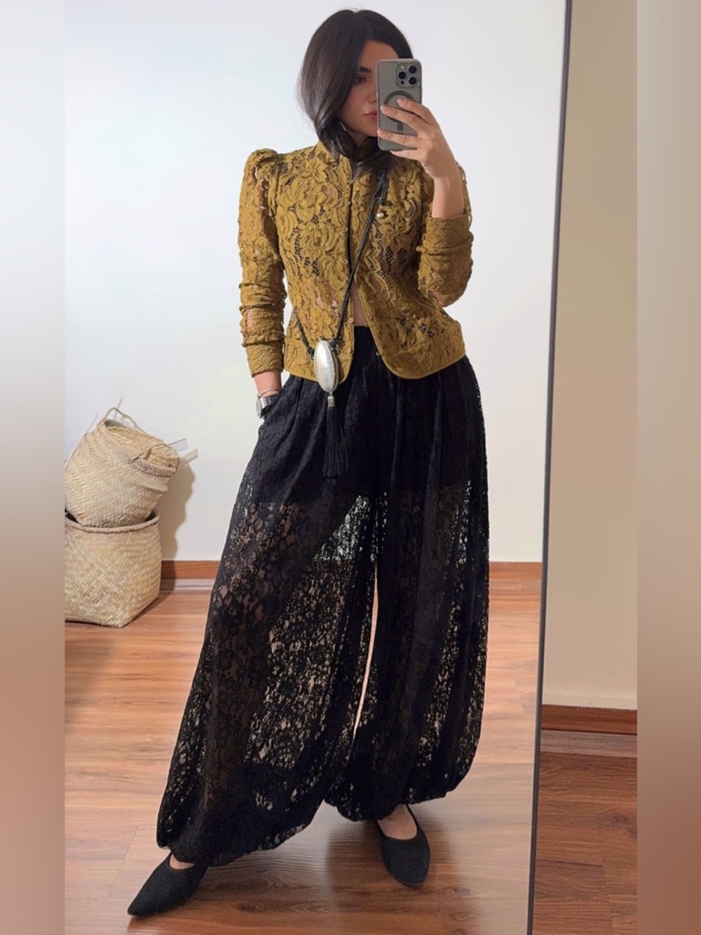 Zara lace ballon pants - Picture 5 of 15